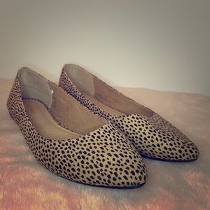 Old Navy leopard flats size 10 GUC